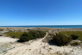 Seaside Unit A - Lower by Sea Scape Properties
